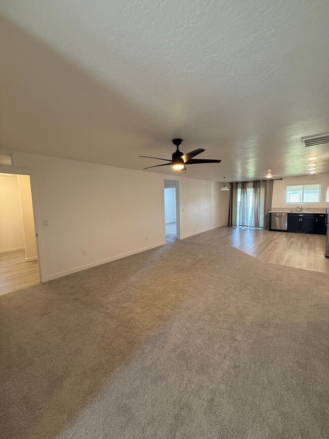 Photo - Half Off First Months Rent!- Unfurnished H...
