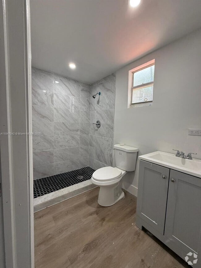 Building Photo - 1669 NW 70th St Rental