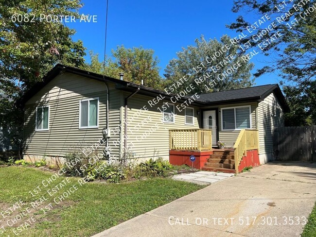 3-BDR 2-BTH House w/ Office, Den, Fenced Y... - 3-BDR 2-BTH House w/ Office, Den, Fenced Y...