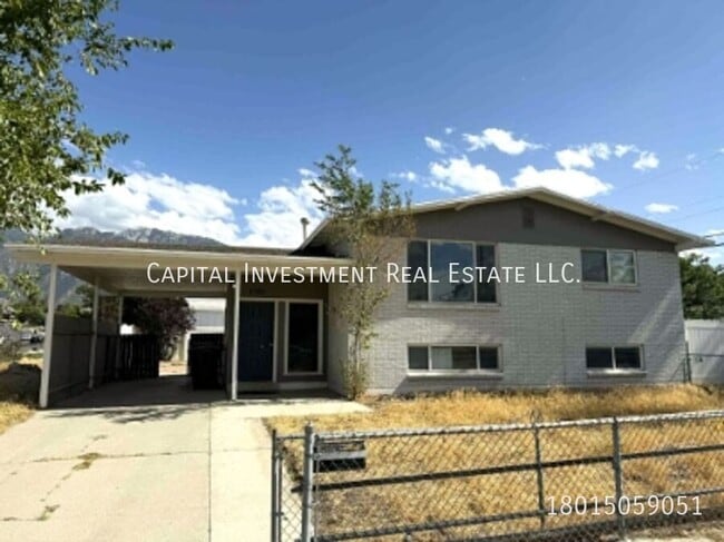 Building Photo - 1102 E Sego Lily Dr