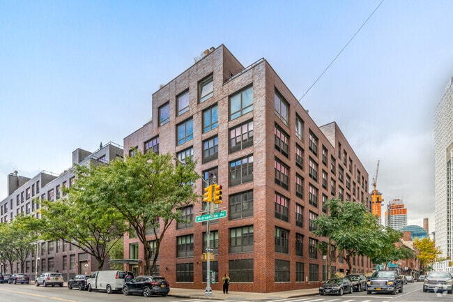 221 Kent Ave - 58 Metropolitan