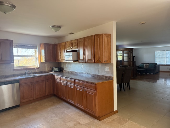 Photo - 147 Liberty Ave Unidad 2