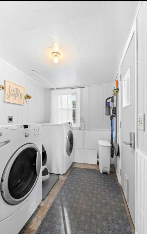 Photo - 38697 4th Ave