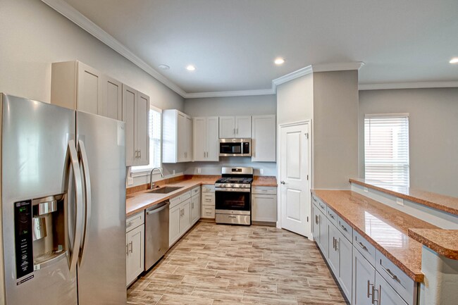 Photo - 2124 Abiding Grace Cir