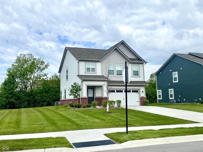 Photo - 6200 Redwood Dr