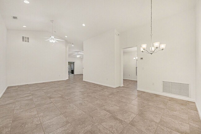 Photo - 1928 Attilburgh Blvd