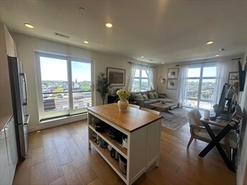 Building Photo - 250 Meridian St Unit 611