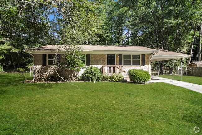 Building Photo - 599 Plainville Dr SW Rental
