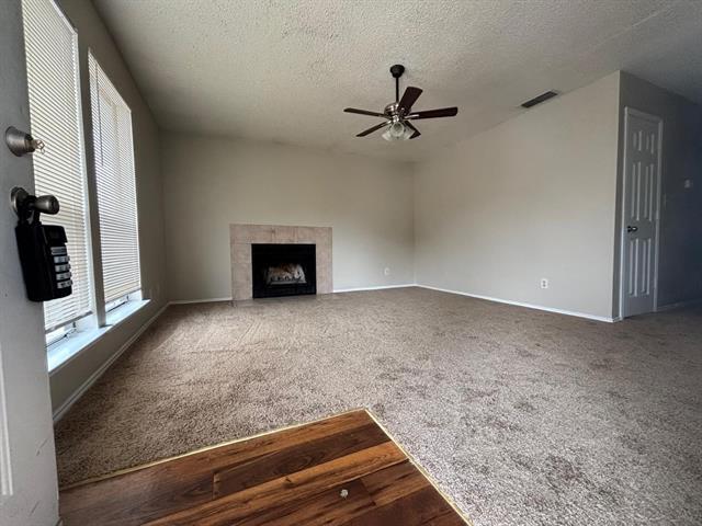 Building Photo - 8117 Foxfire Ln Unit C Rental