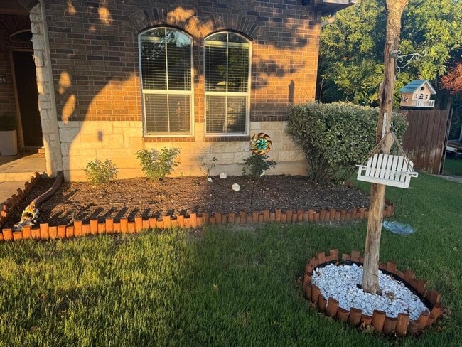 Photo - 105 Sandy Lyle Cove