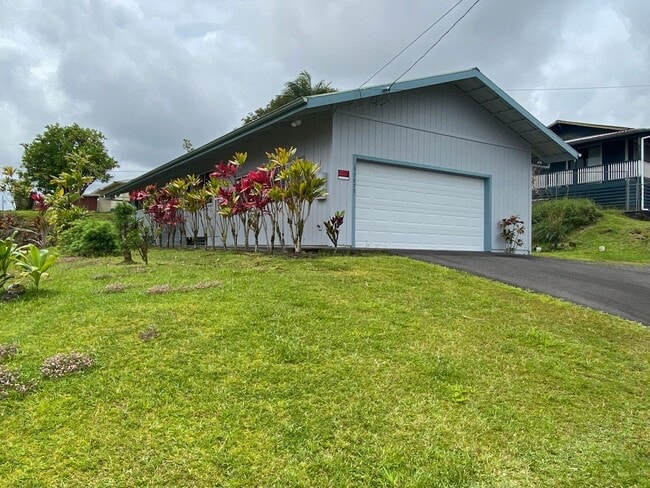 Building Photo - 3BR Home in Pacific Paradise Gardens, Mt. View