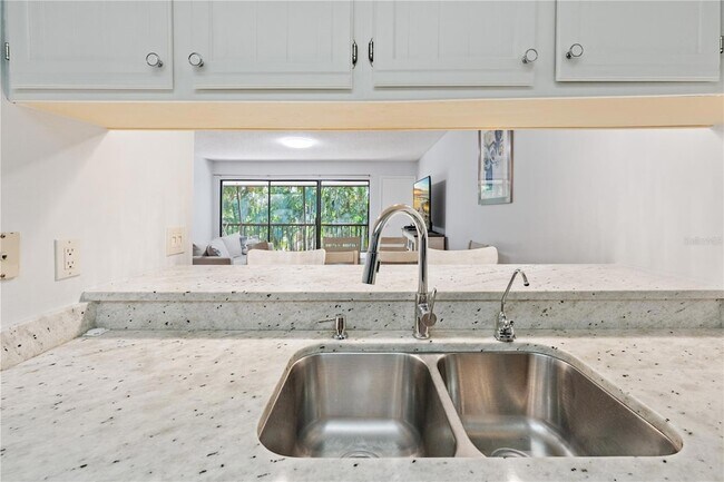 Photo - 4574 Ringwood Meadow Unit 4