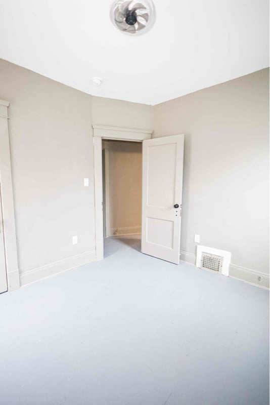 Photo - 13402 Caine Ave Unidad Upstairs