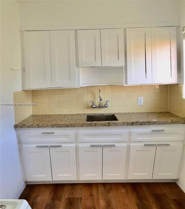 Photo - 545 74th St Unit 8
