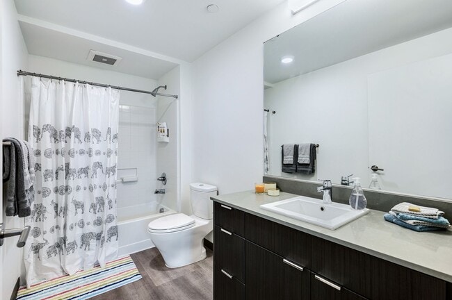 Photo - Crane Interbay Apartments
