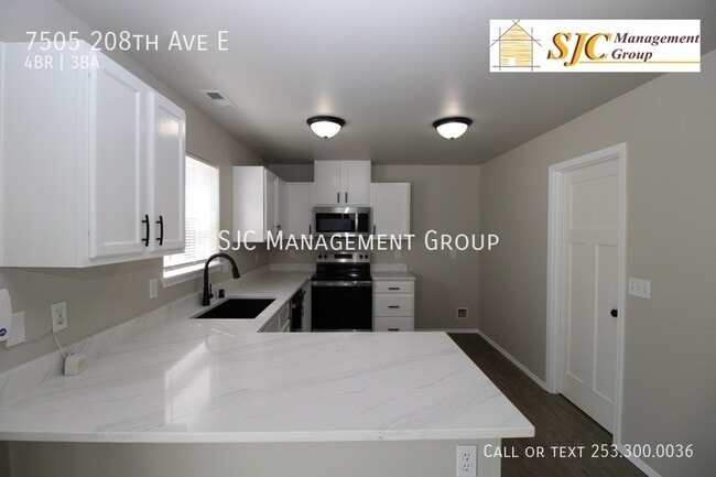 Photo - 7505 208th Ave E