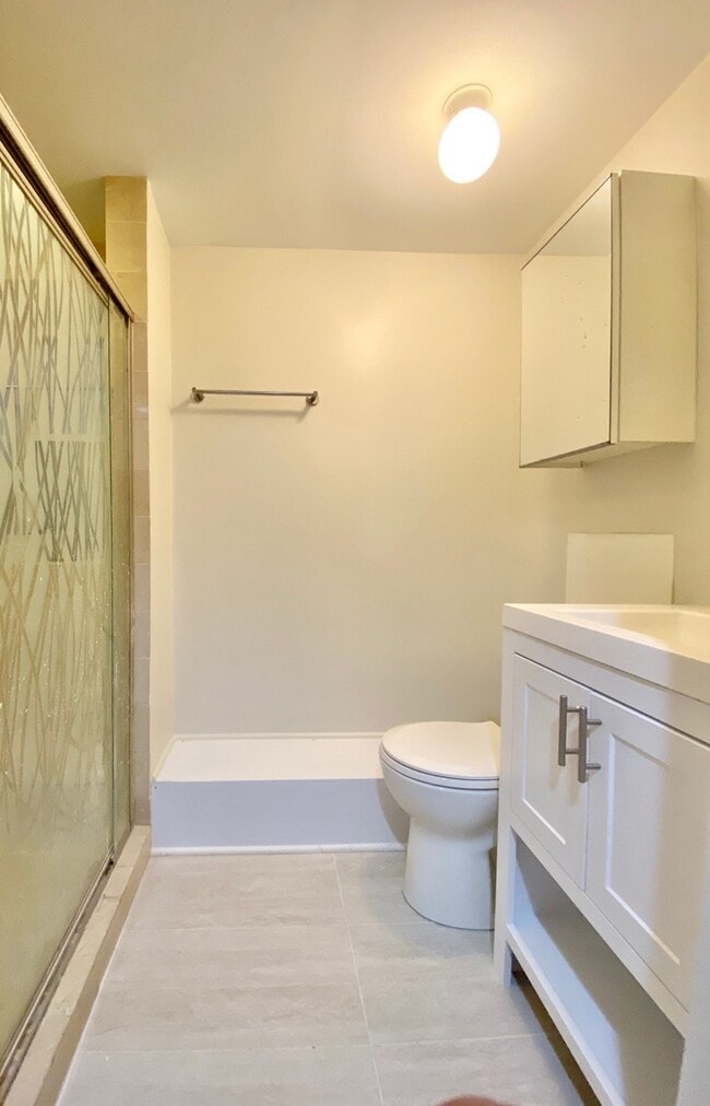 Photo - 1732 W 18th Pl