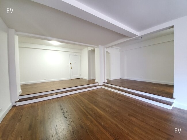 Photo - 20 Fifth Ave-9D Unit 9D