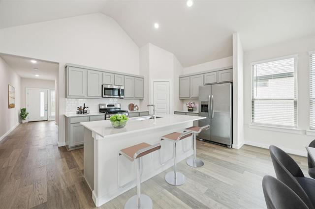 Photo - 646 Briar Dr