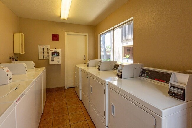 575 D St Chula Vista CA 91910-Laundry Room