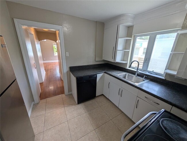 Photo - 520 11th Ave N Unit 3