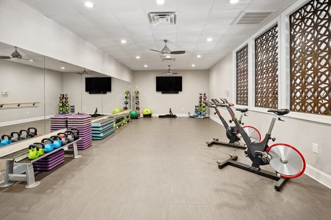 Photo - Avalon Peaks