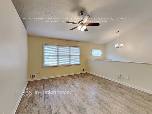 Photo - 1780 Rolling Hills Trail SE