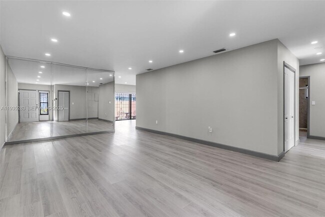 Photo - 13755 SW 23rd Terrace