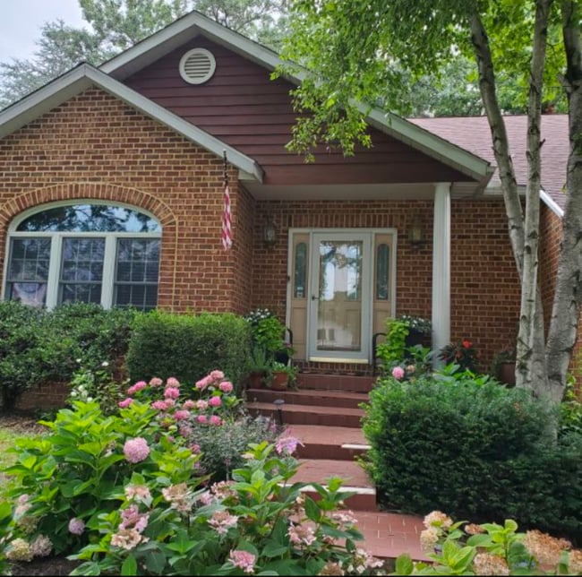 Photo - 233 Jackson Ave