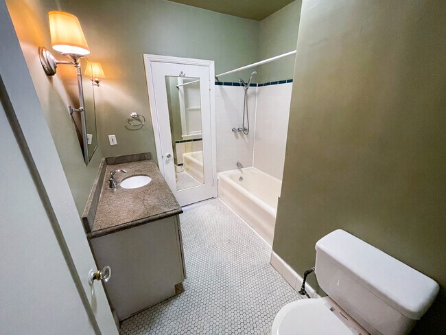620 S. Ardmore