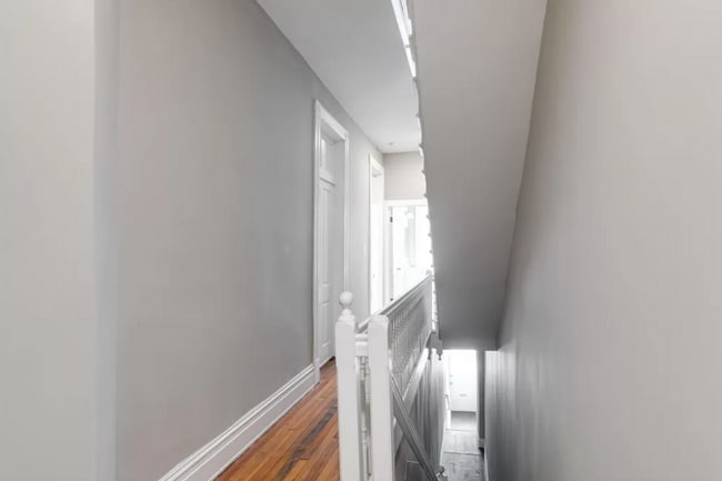 Building Photo - 939 W Grace St Unit 1