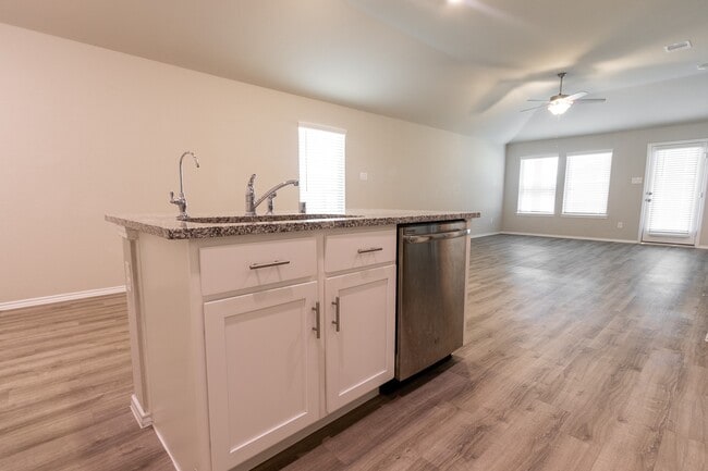 Photo - 1218 Colt Canyon Dr