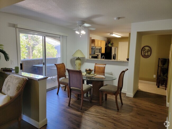Building Photo - FULLY FURNISHED 2 BEDROOM CONDO*CLOSE TO A... Unit 2069 BLDG 30