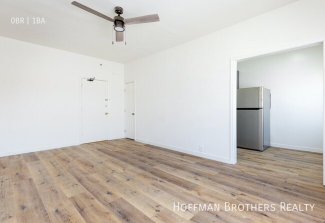 Photo - 516 S St Andrews Pl Unit 104