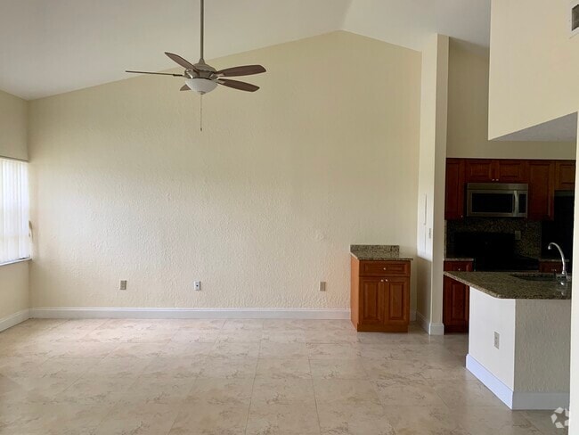 Building Photo - 2841 N Oakland Forest Dr Unit 304 Rental