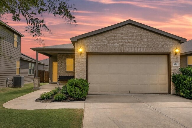 Building Photo - 213 Ibis Falls Loop