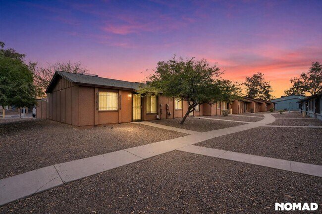 Photo - 3645 N 69th Ave