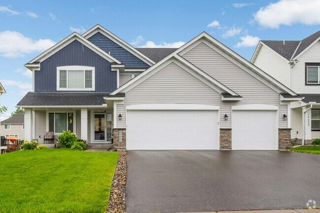 Building Photo - 15641 Fairchild Way Rental