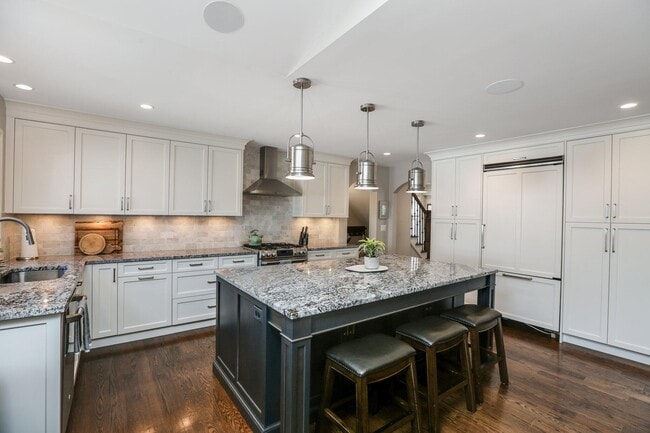 Photo - 1265 S Bates St