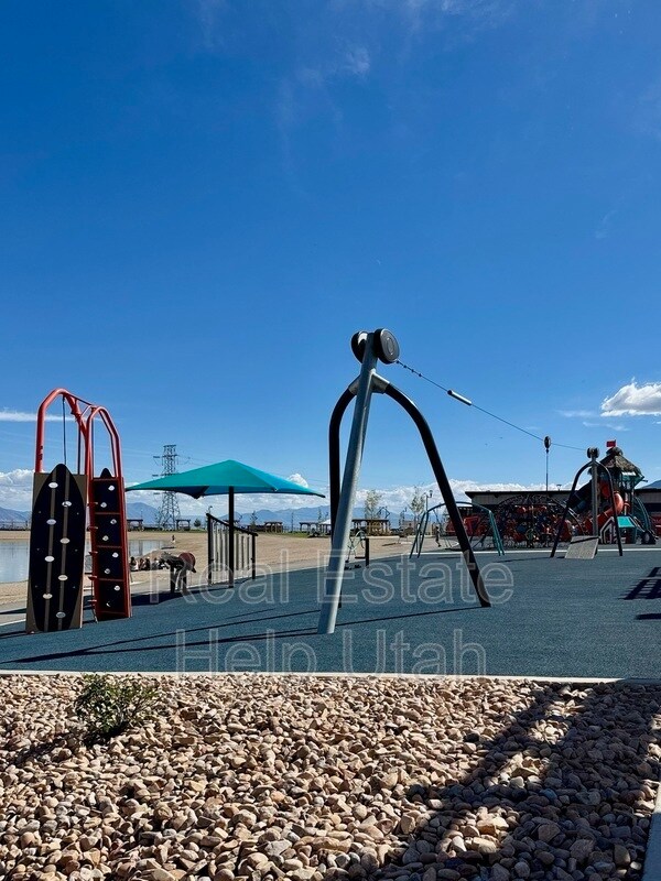 Photo - 1565 Charmer Ln