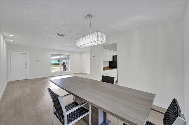 Photo - 4001 N 41st Ct