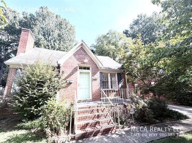 Photo - 2537 Cranbrook Ln