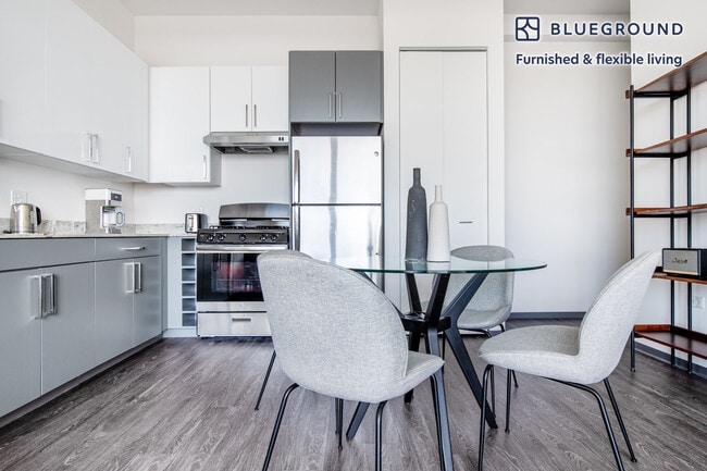 Photo - 2340 N California Ave Unit FL5-ID371