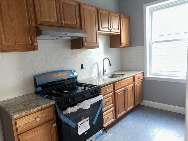 Photo - 804 Avenue C Unit 9