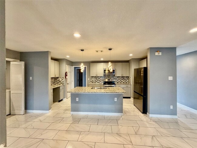 Photo - 3203 Silverside Dr