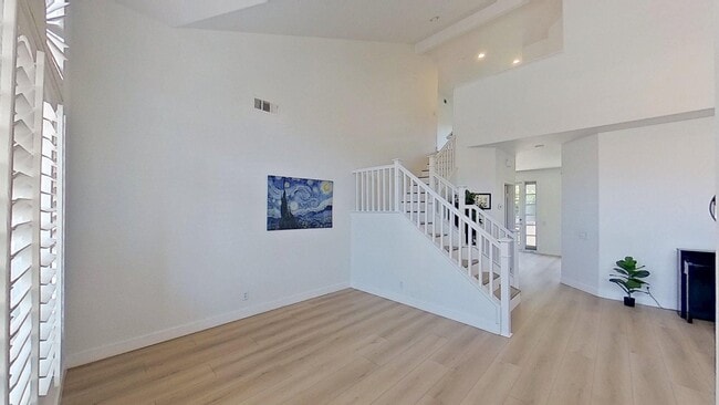 Photo - 5752 Centerstone Ct