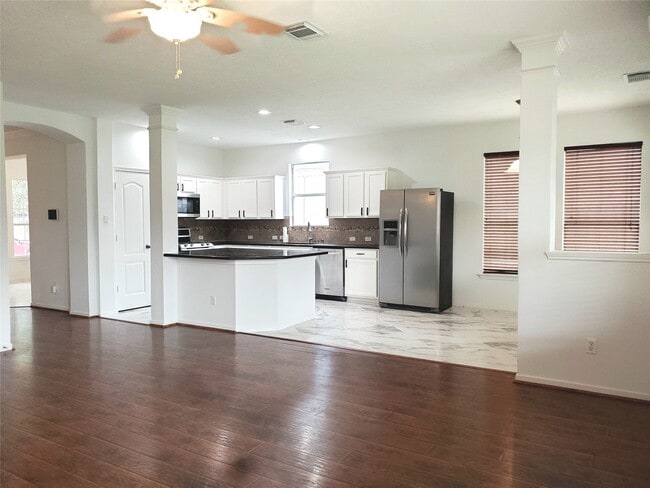 Photo - 18819 Knobby Oaks Pl
