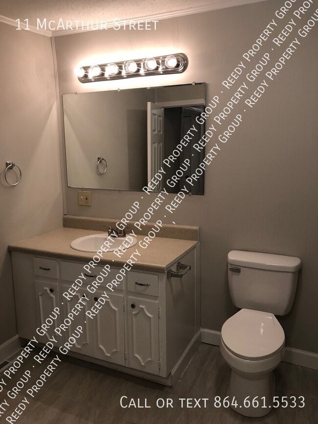 Photo - 11 McArthur St