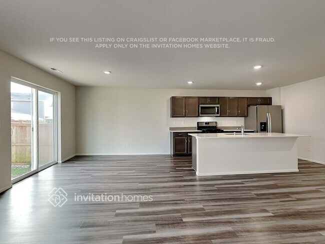 Photo - 9142 Lady Slipper St SE