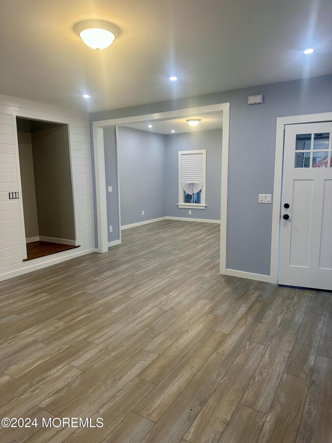 Photo - 73-75 Church St